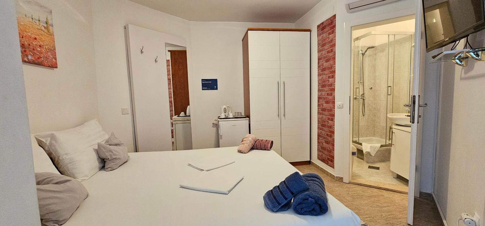 Apartment Tonci Novalja Exterior photo