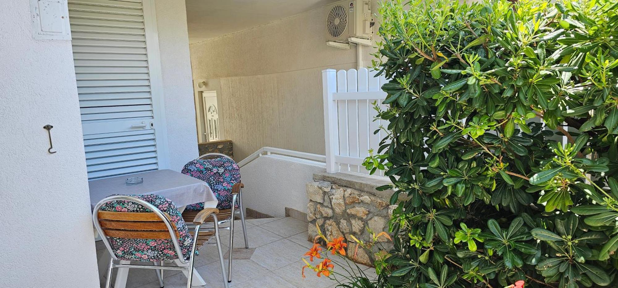 Apartment Tonci Novalja Exterior photo